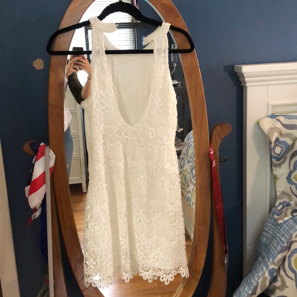 Dress - Picture 2 of 7